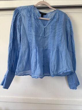 Banana Republic Light Blue Pintuck Button Front Blouse 100% Ramie